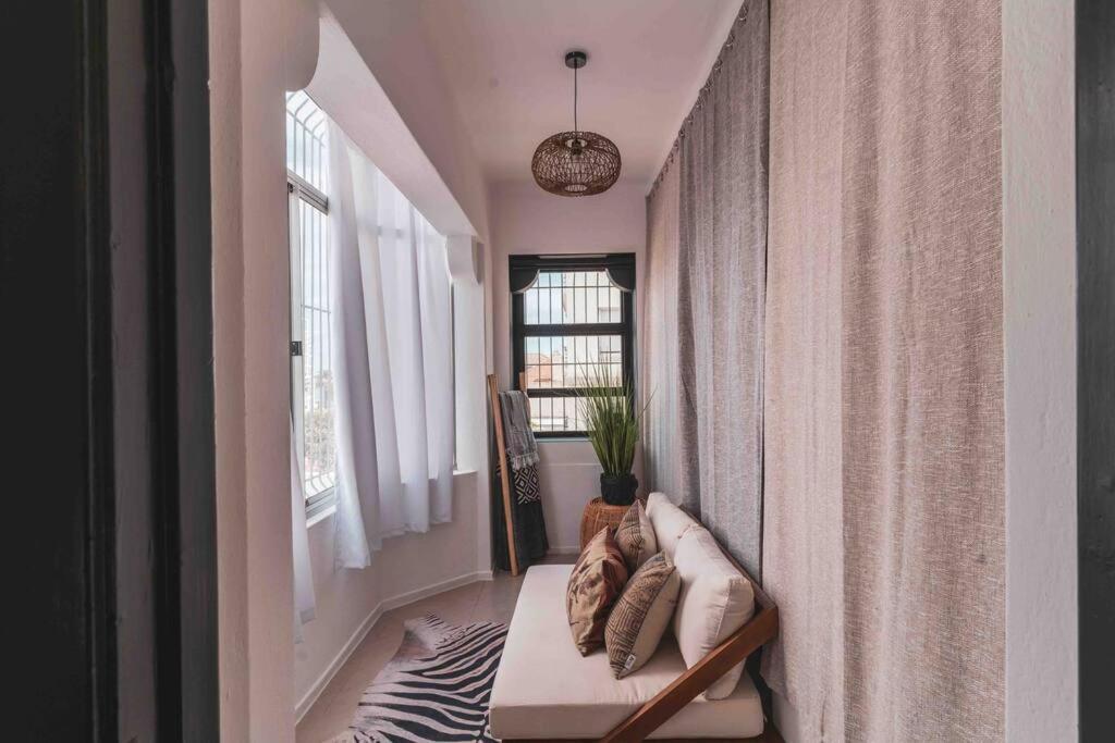 Cozy One-Bedroom In The Heart Of Sea Point Cidade Do Cabo Exterior foto